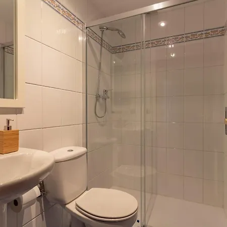 Apartment Ah Delux3rooms Campus Milan Vut6519as *