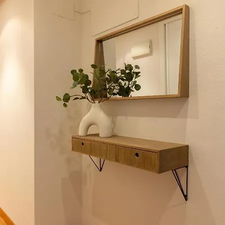 Apartment Ah Delux3rooms Campus Milan Vut6519as *
