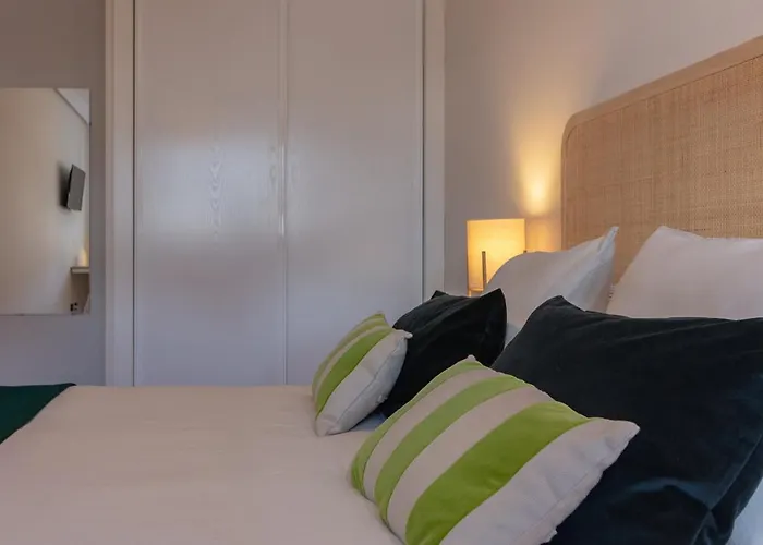 Ah Delux3rooms Campus Milan Vut6519as Oviede