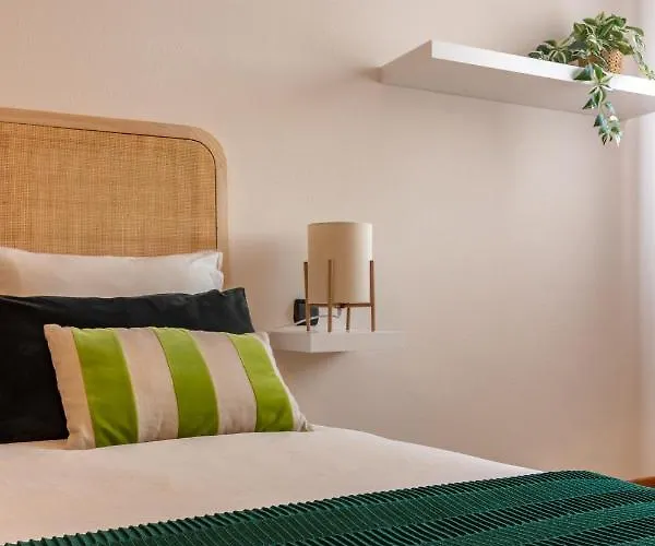 Ah Delux3rooms Campus Milan Vut6519as *