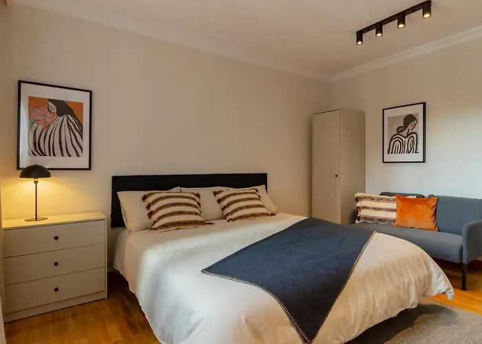 Ah Delux3rooms Campus Milan Vut6519as Oviede