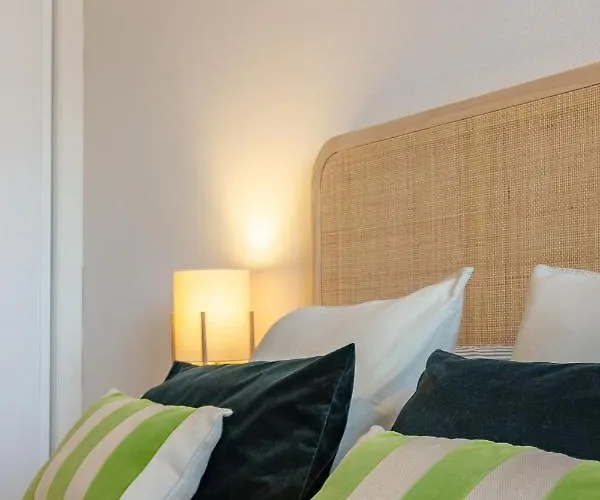 Ah Delux3rooms Campus Milan Vut6519as *