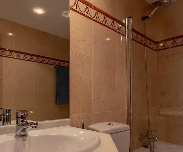 Ah Delux3rooms Campus Milan Vut6519as