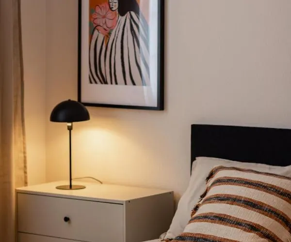 Ah Delux3rooms Campus Milan Vut6519as